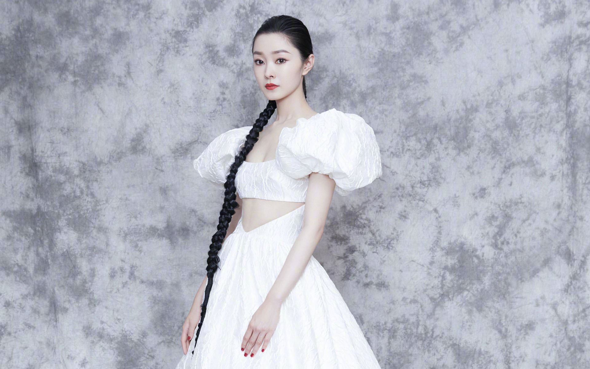 当东亚魔法撕裂钢铁森林，三笘薰如何用不可能的数据在巴黎铁幕上刻下裂痕