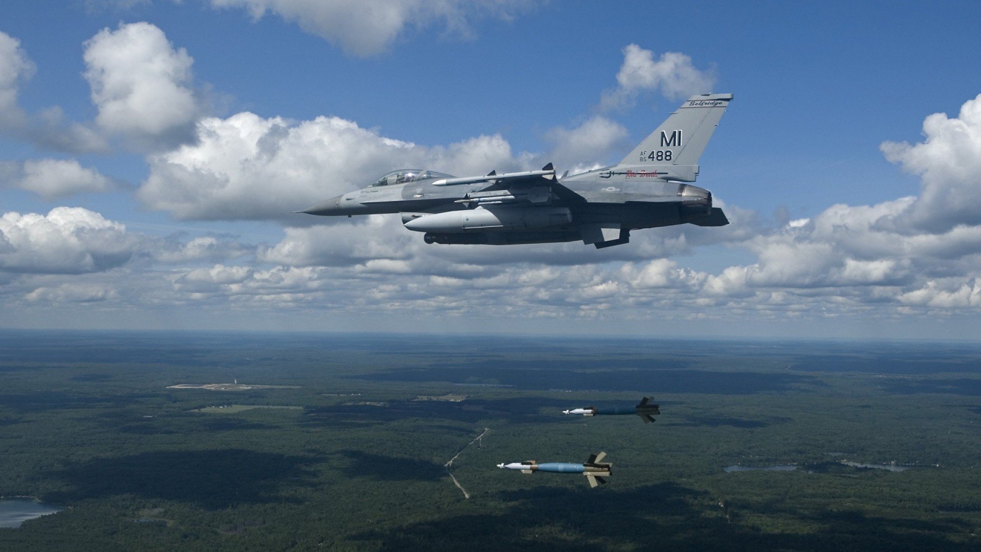 爱游戏娱乐-瑞士齿轮，当阿坎吉的欧冠魔法点亮比利时翻盘的隐形推手