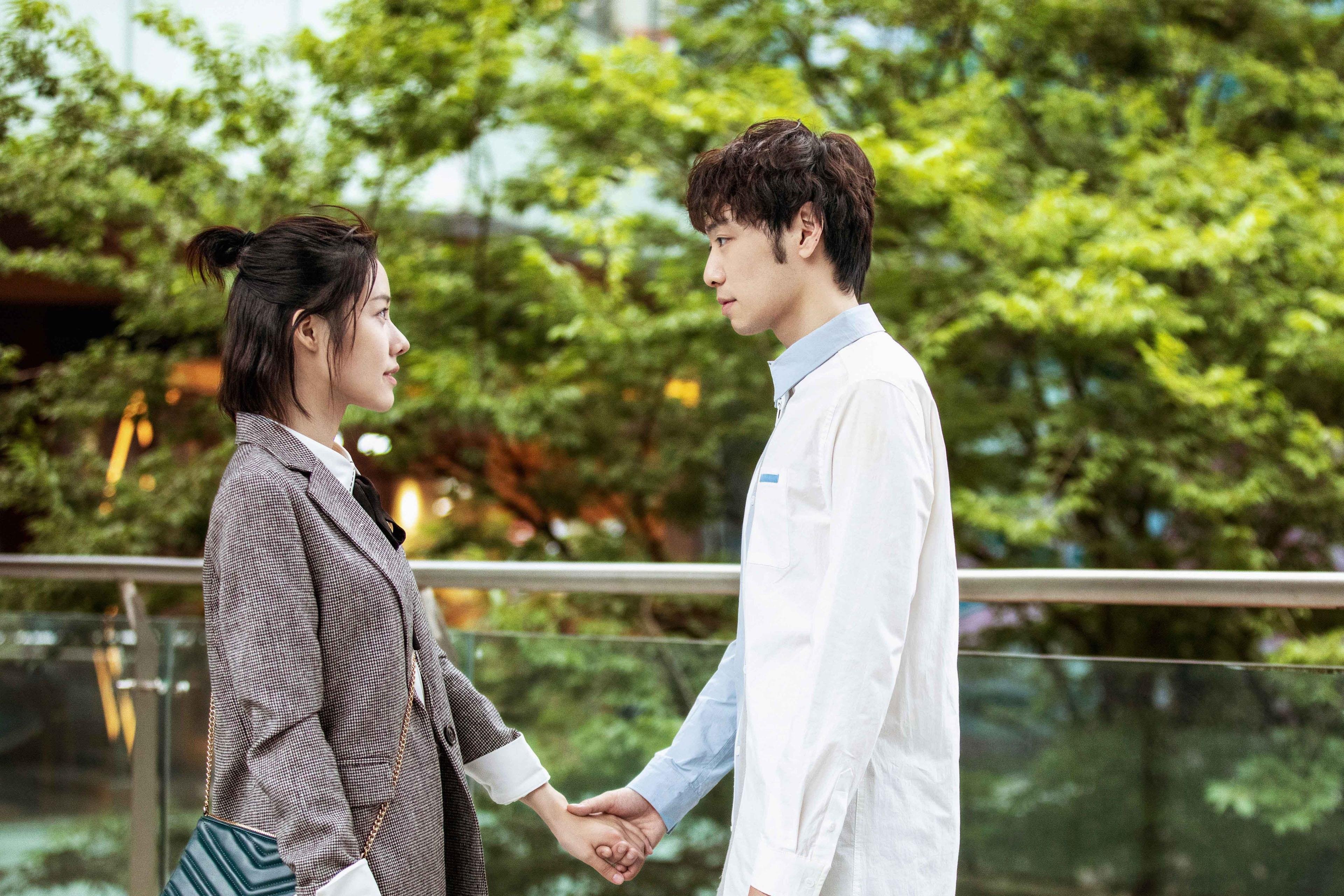 用一笔划出的足球密码,爱尔兰防守与卡马文加的创意接管